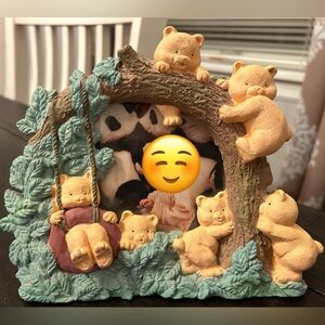 VINTAGE 1980s FRAME- sturdy and unique